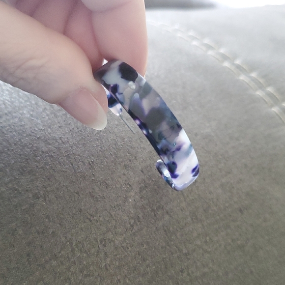 Blue Tortoiseshell Hoop Earrings – Lightweight Acrylic Fashion Jewelry - Picture 2 of 2